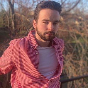 Meet your Posher, Eli